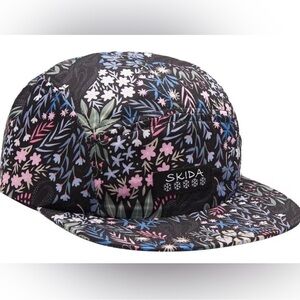 Skida brim hat